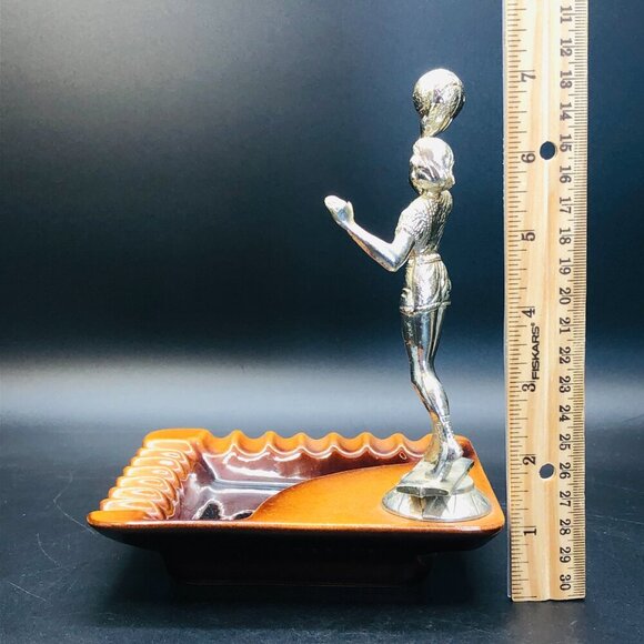 60s Beauce Ceramic Lady Basketball Athlete Trophy Ashtray - RARE - She Shed Room - Picture 11 of 11